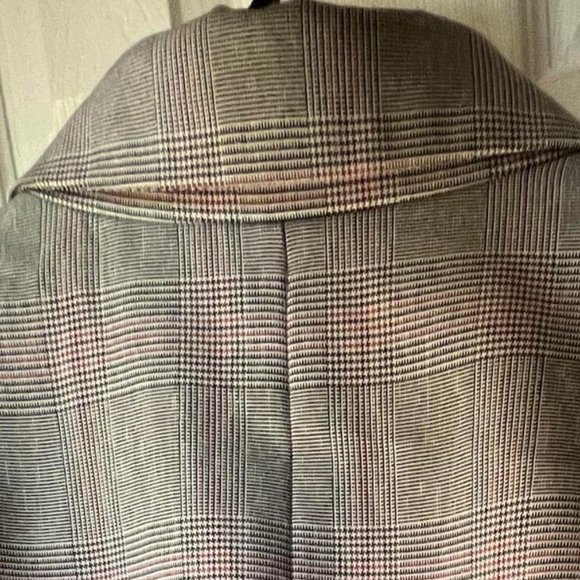 Tahari by Arthur S. Levine Women's Petite Plaid Pe - Picture 9 of 9